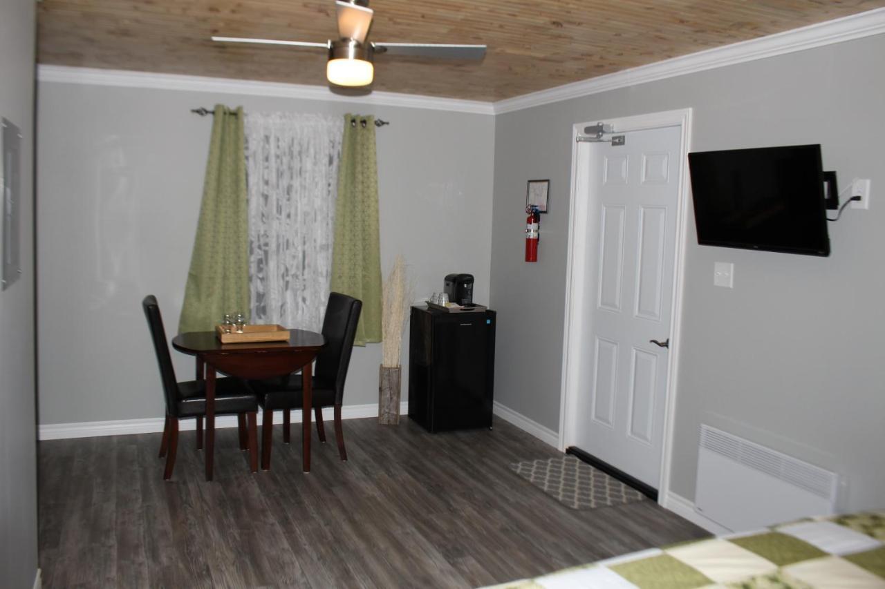 Raleigh Rooms & Taylor'S Crafts المظهر الخارجي الصورة